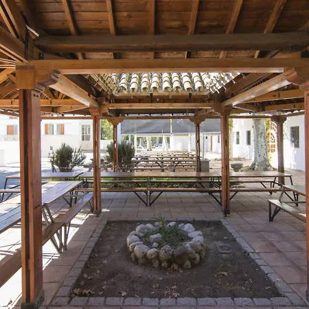 Inturjoven Hostel *